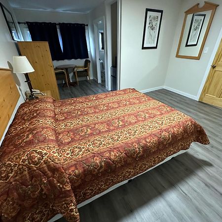 Oakdell Motel Waterford Ct Εξωτερικό φωτογραφία