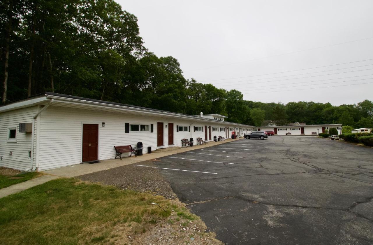 Oakdell Motel Waterford Ct Εξωτερικό φωτογραφία