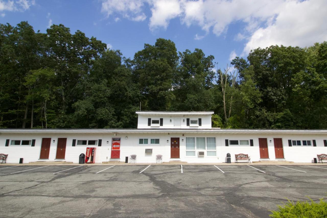 Oakdell Motel Waterford Ct Εξωτερικό φωτογραφία