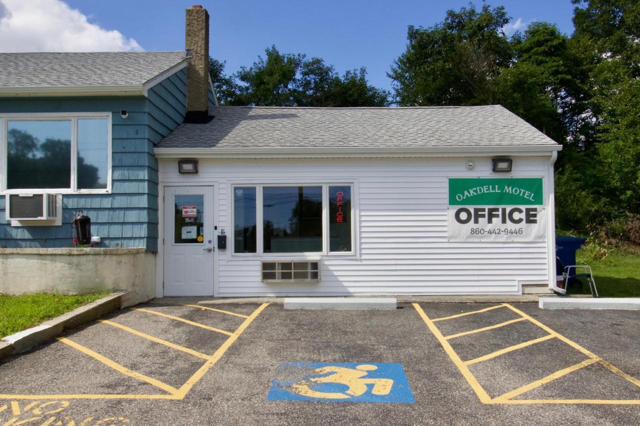 Oakdell Motel Waterford Ct Εξωτερικό φωτογραφία
